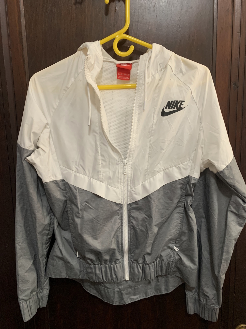 Nike White and Gray Colorblock Hooded Windbreaker Jacket